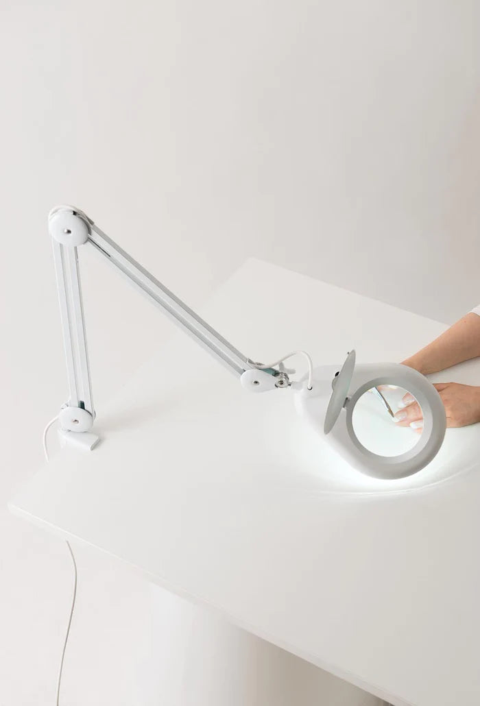 Työpöytävalaisin Magni 5" 9 W